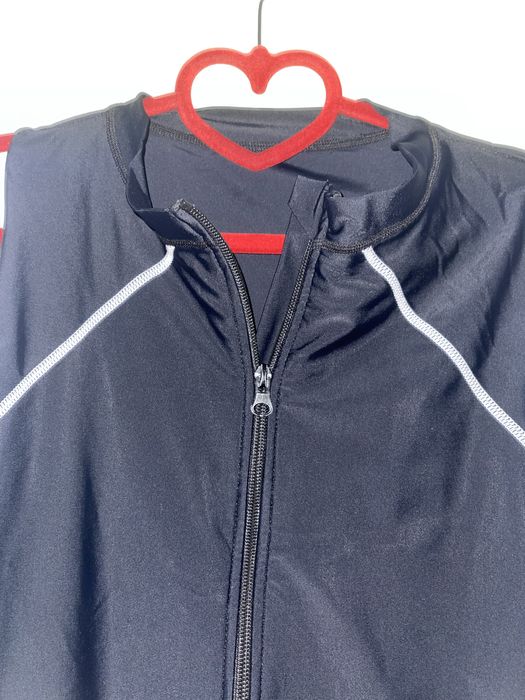 Комбінізон для спорту ,купальник чорний