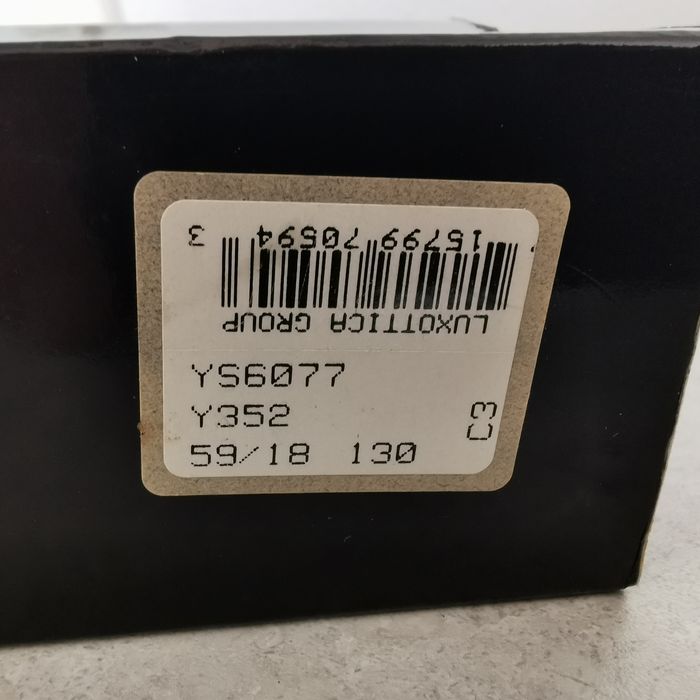 Óculos de sol Yves Saint Laurent