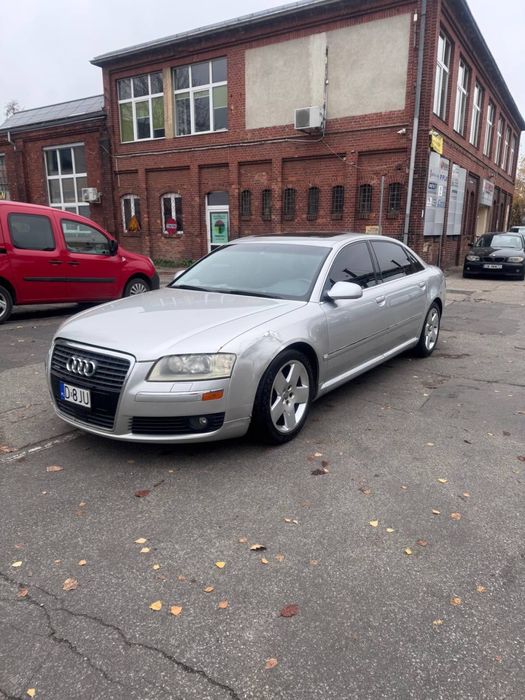 Audi A8 D3 long 4.2 quattro