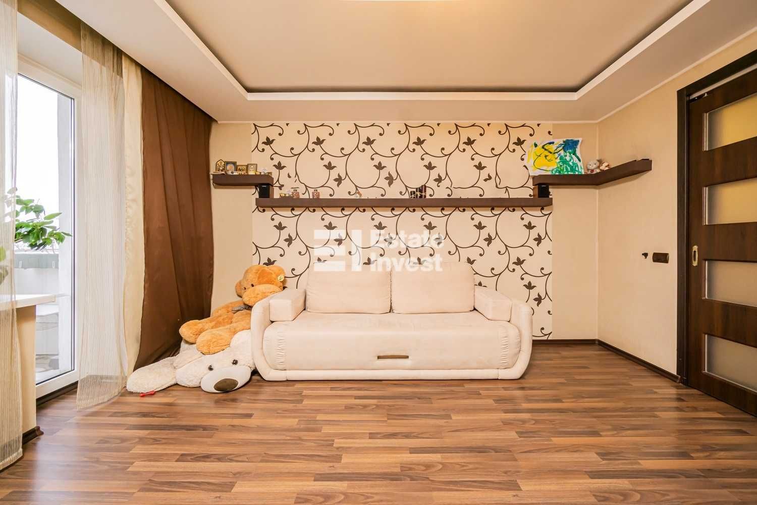 Продам 3 кімн. квартиру по вул. Майка Йогансена (Лермонтовська), 20