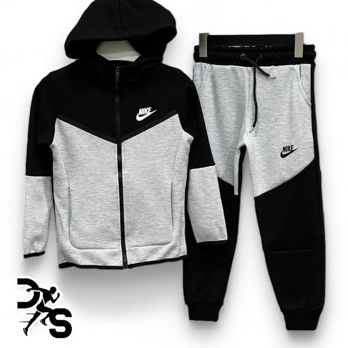 Дитячий костюм nike tech fleece р116-140
