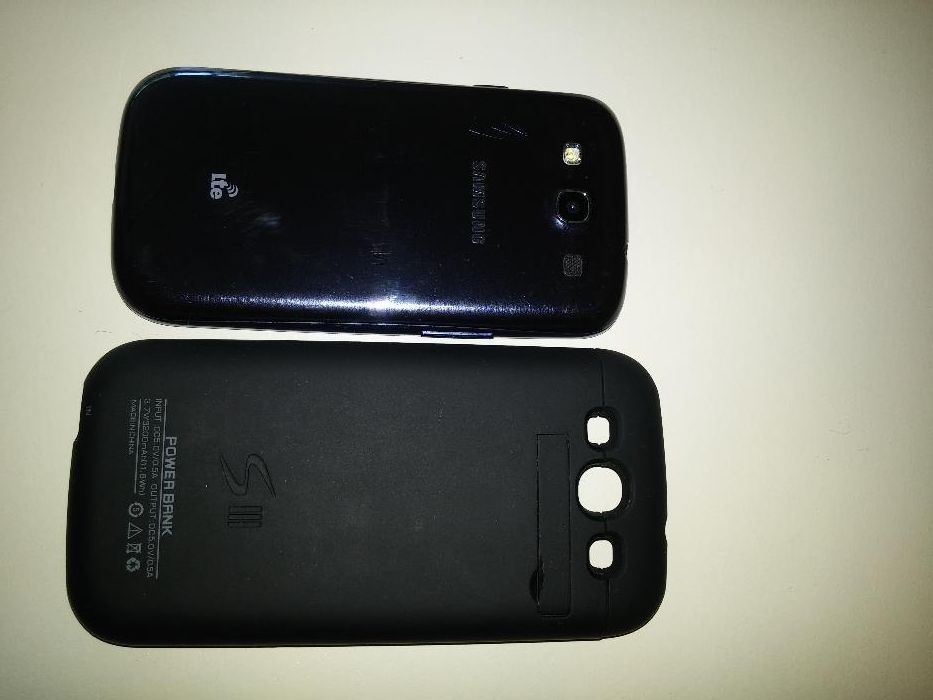 Samsung Galaxy S3 LTE + etui ładujące