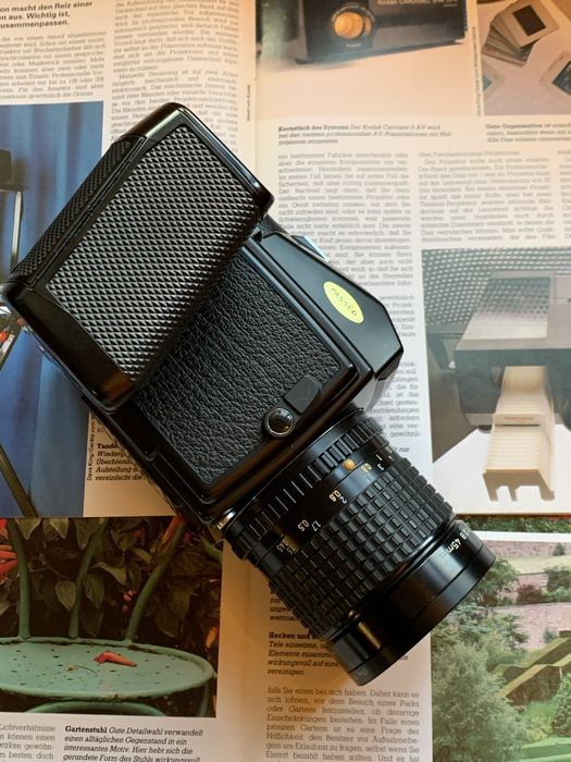 Pentax 645 з обʼєктивом SMC Pentax-A 45mm f/2.8 ідеальний стан