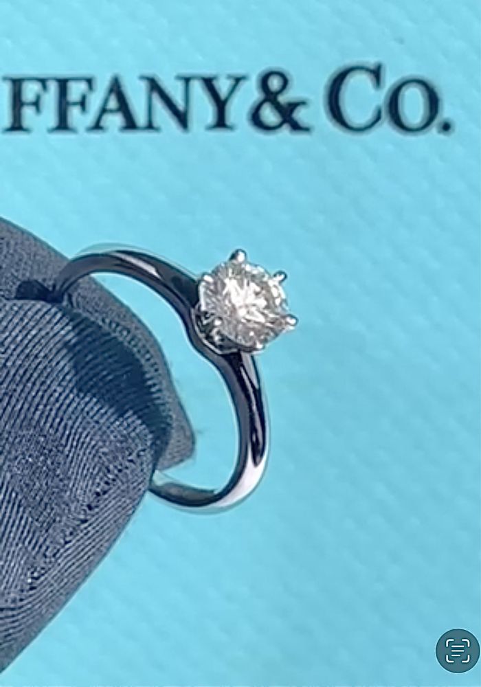 Золотое Кольцо солитёр TIFFANY с бриллиантом 0.80 карат.