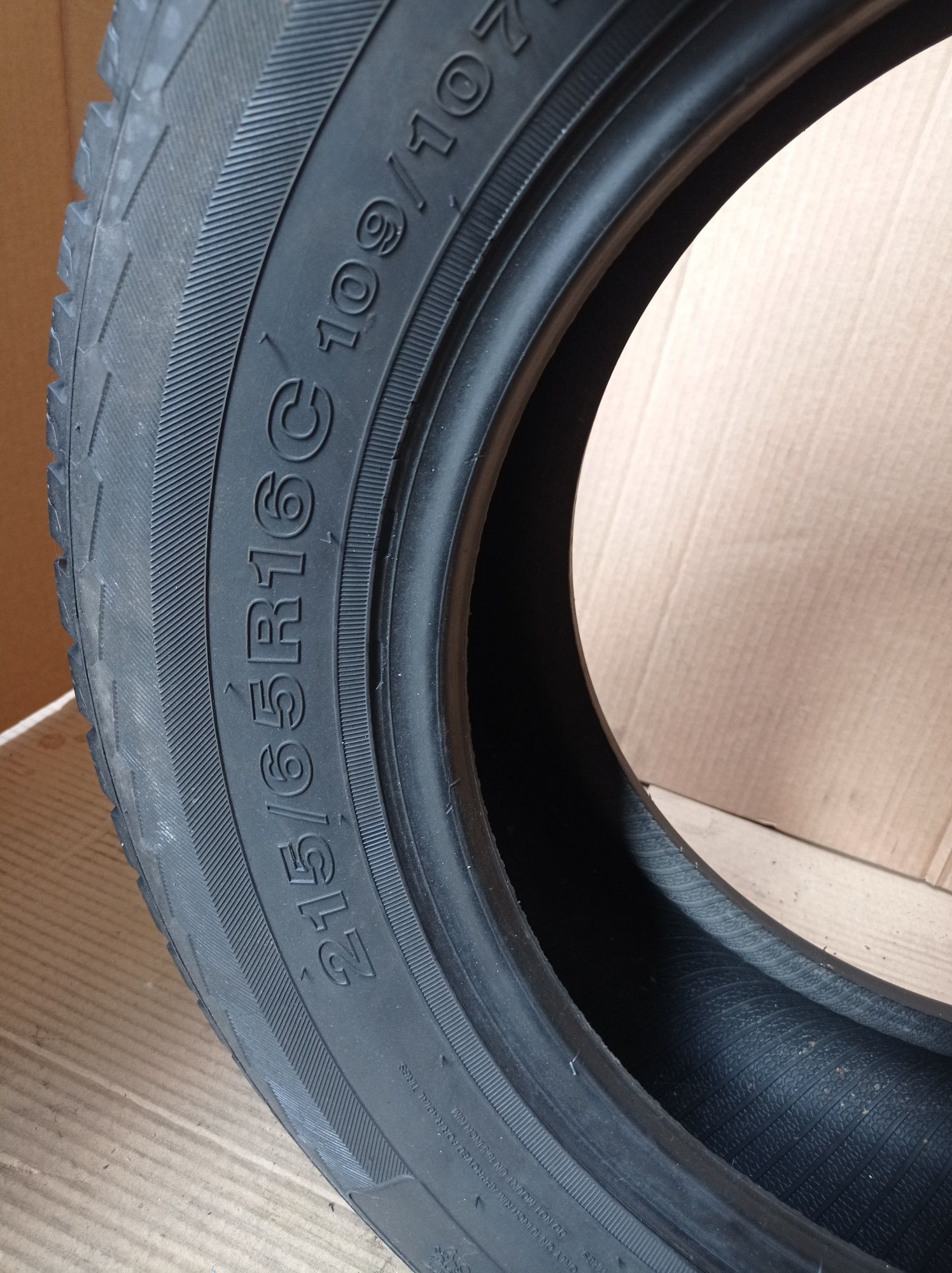 Opona 215/65/16 c goodride sw612
