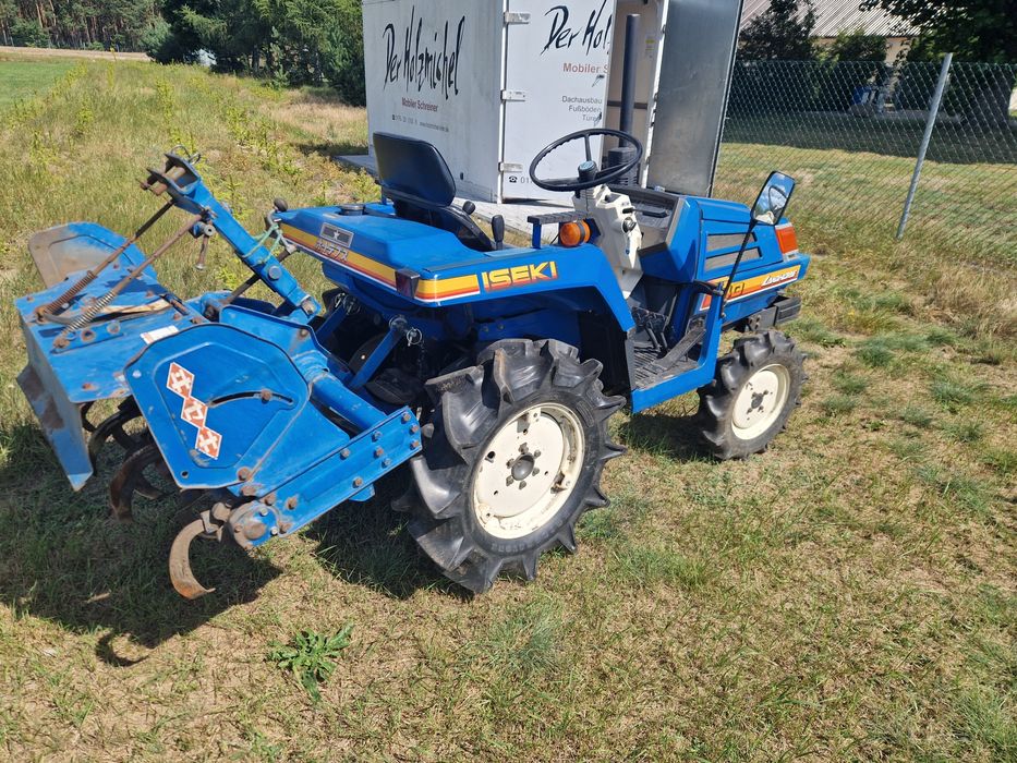 Traktorek ISEKI 140 z glebogryzarka