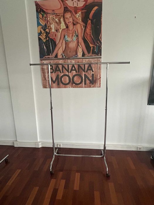 Charriot em inox Porto