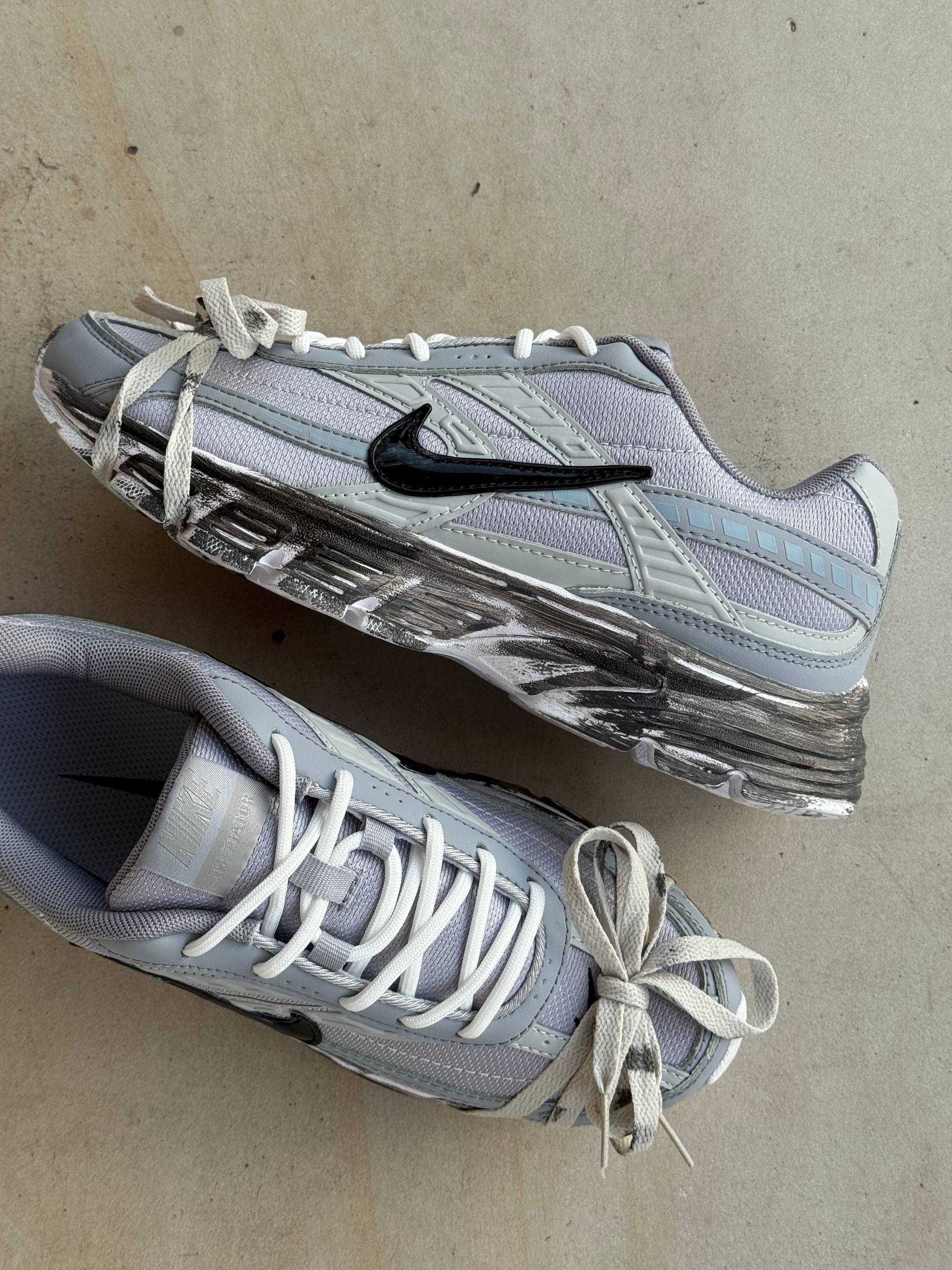 Кросівки Nike Initiator Custom Grey