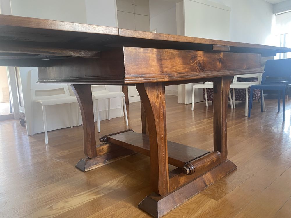 Mesa Arte Nova excelente estado 10 pessoas