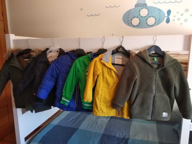 Lote 6 casacos de Inverno menino 4 anos