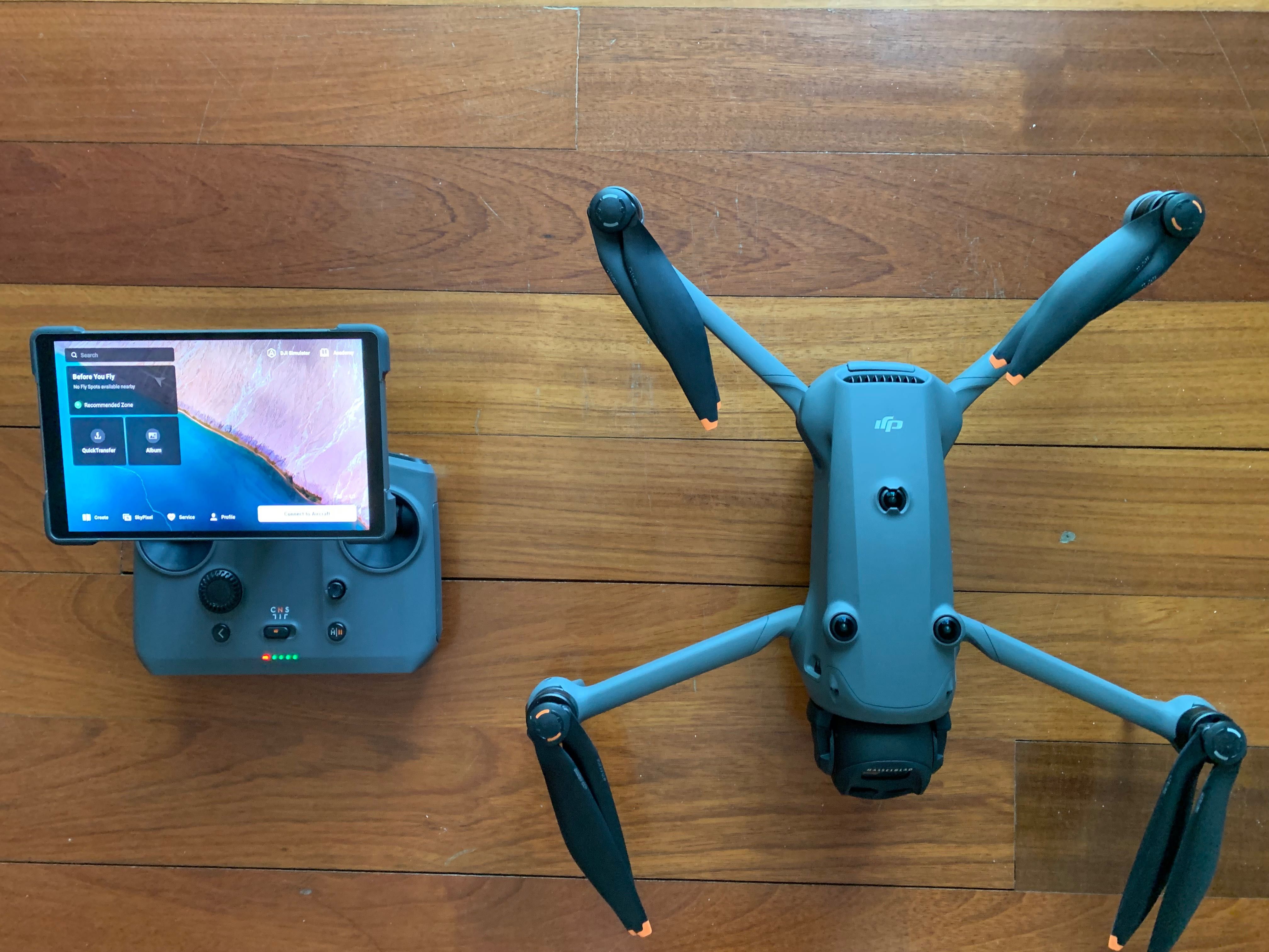 DJI Mavic 4 Pro 512GB Creator Combo C/ DJI RC C Pro 2