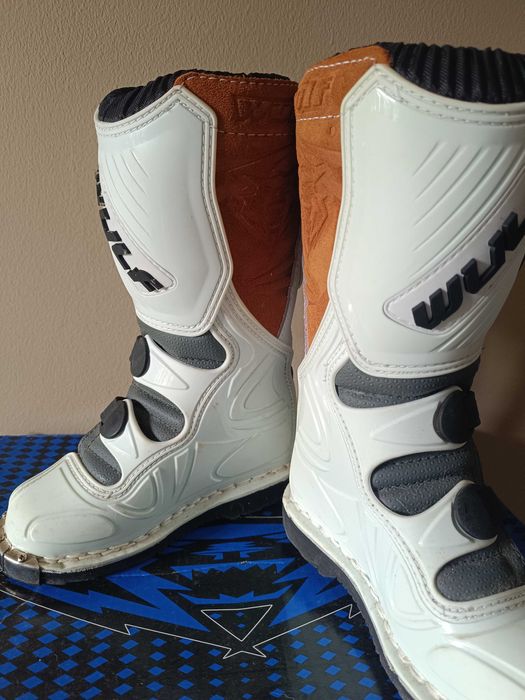 Vende-se botas Wolf motocross - criança