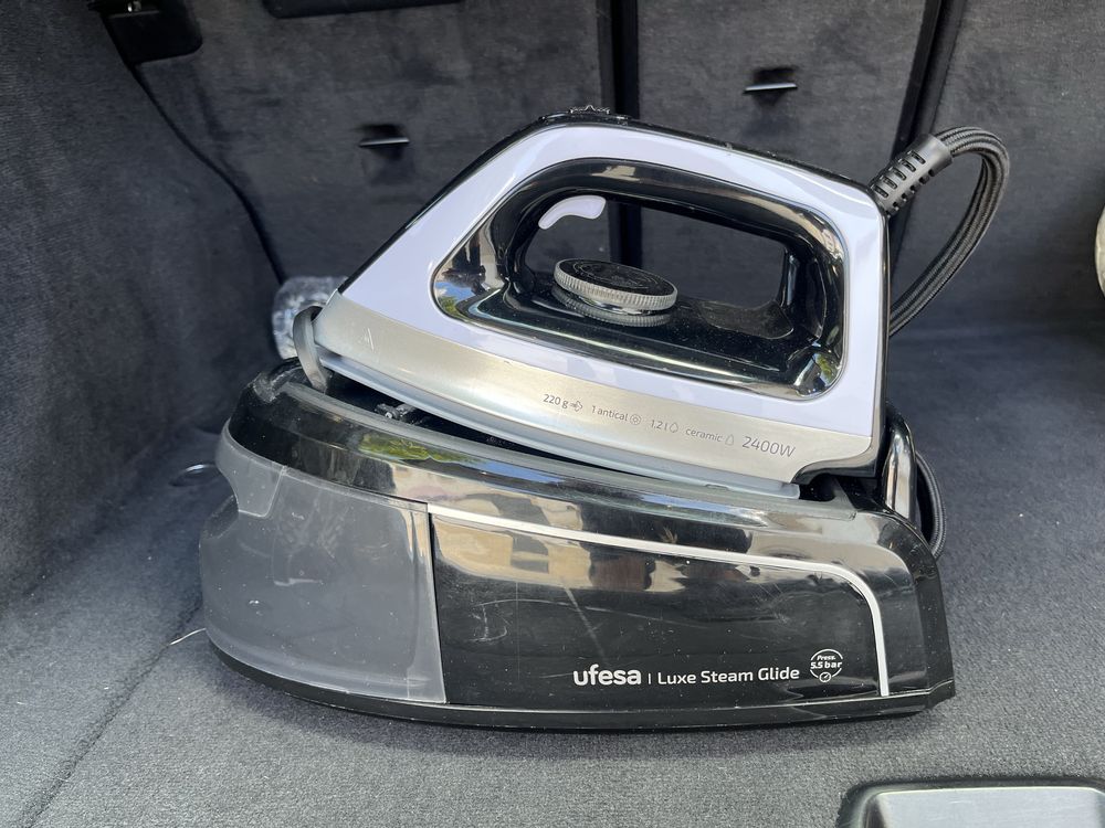 Ferro a Vapor Ufesa Luxe Steam Glide