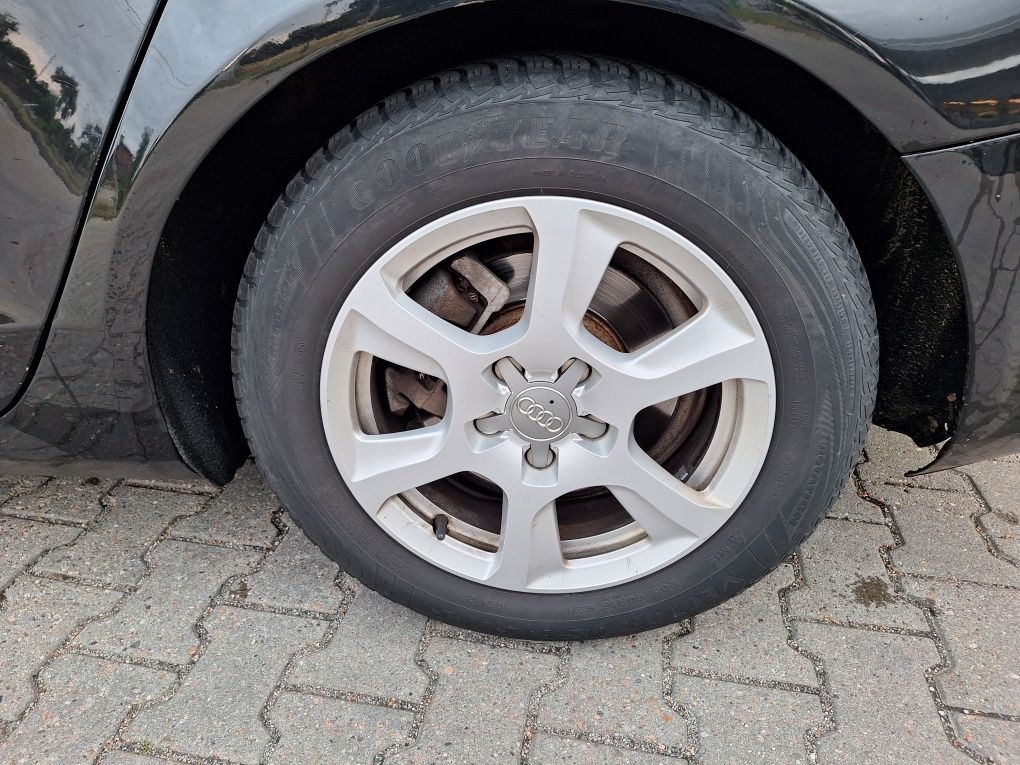 Audi A4 AUDI A4 B8 Avant | 2008r. | 2.0 TDI