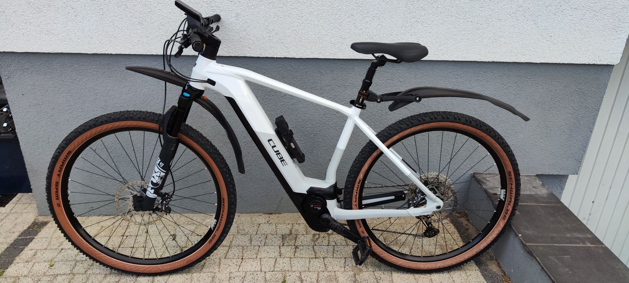 Cube reaction SLT 29" Bosch CX  625 wh