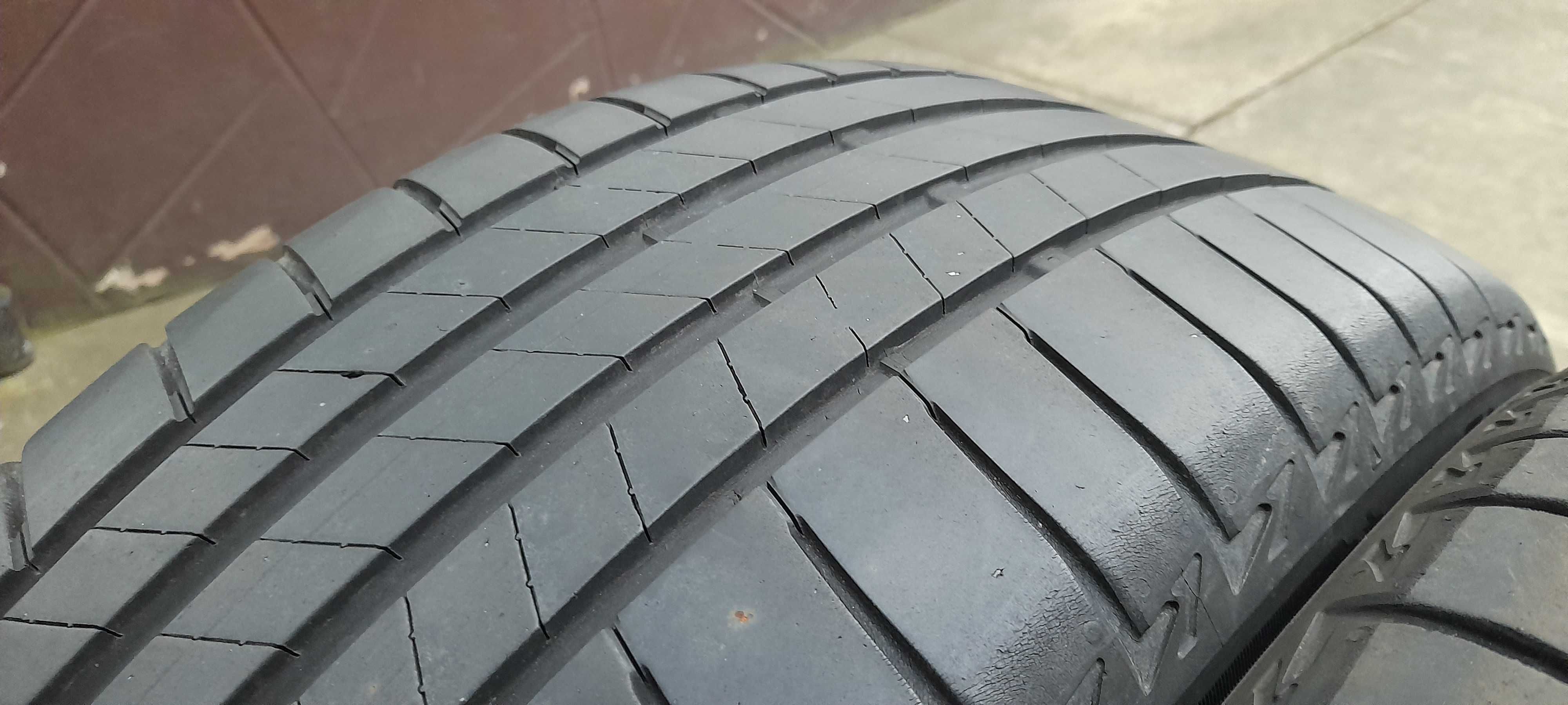 Opony letnie Bridgestone  235/45 R18  94W