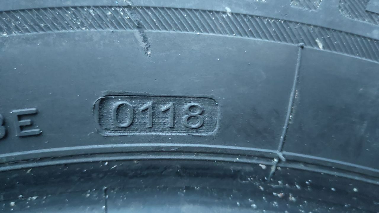 Комплект зимової гуми R17