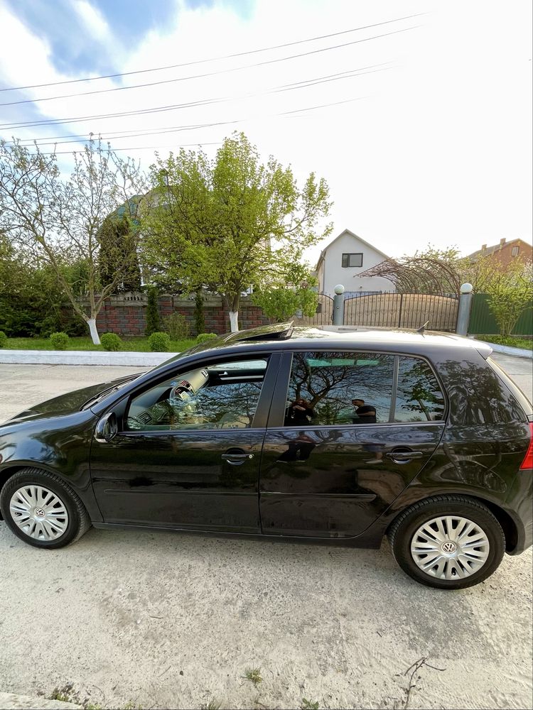 Volkswagen Golf V 1.4 benzyna 2007 roku