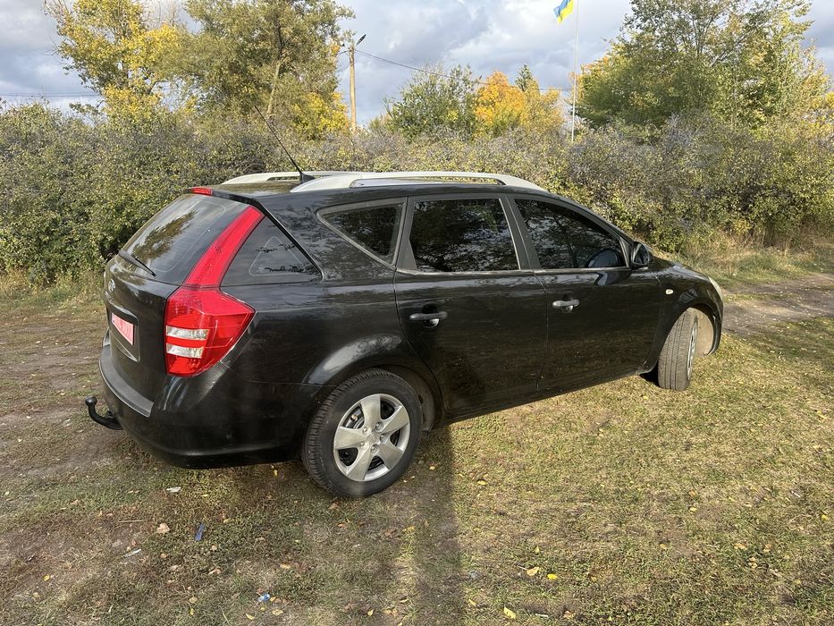 Продам Kia ceed 2008