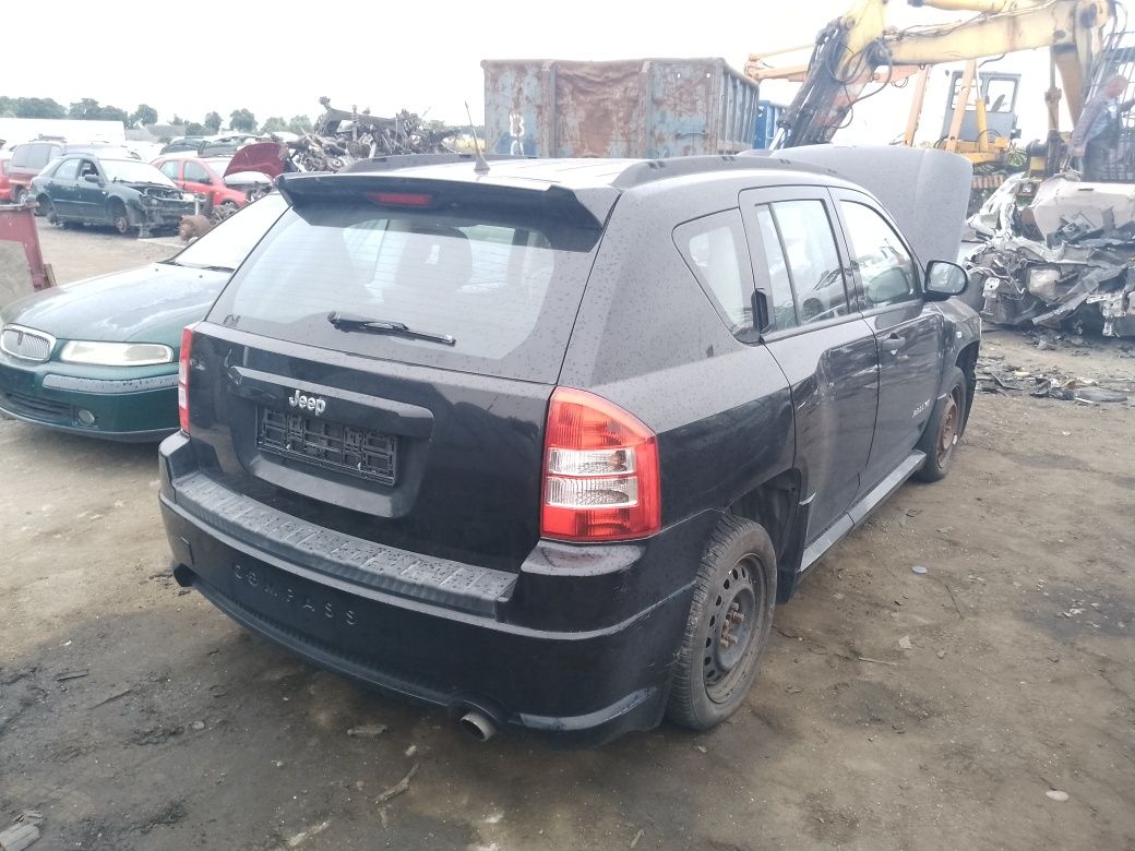 Jeep Compass Drzwi kompletne stan bdb możliwość wysyłki