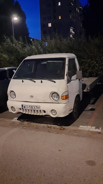 4500 Cena za SiLNIK 2.5TD hyundai H-100, H-1 Całość 6000zl.bez paki.