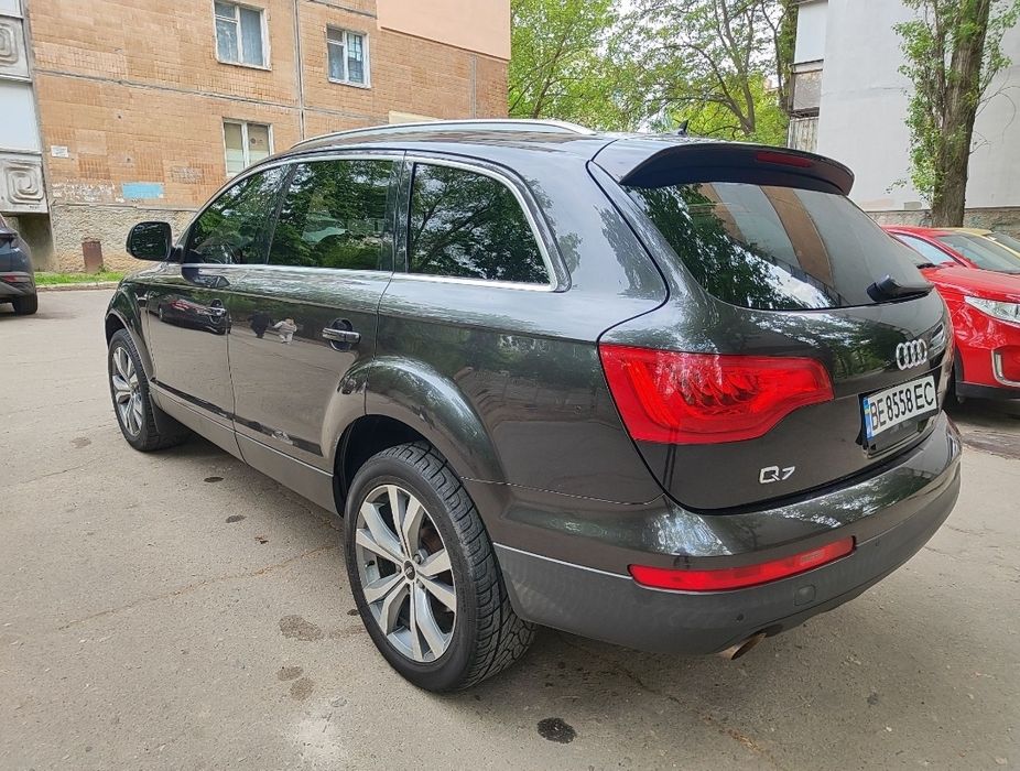 Продам audi Q7 3.6 газ бензин
