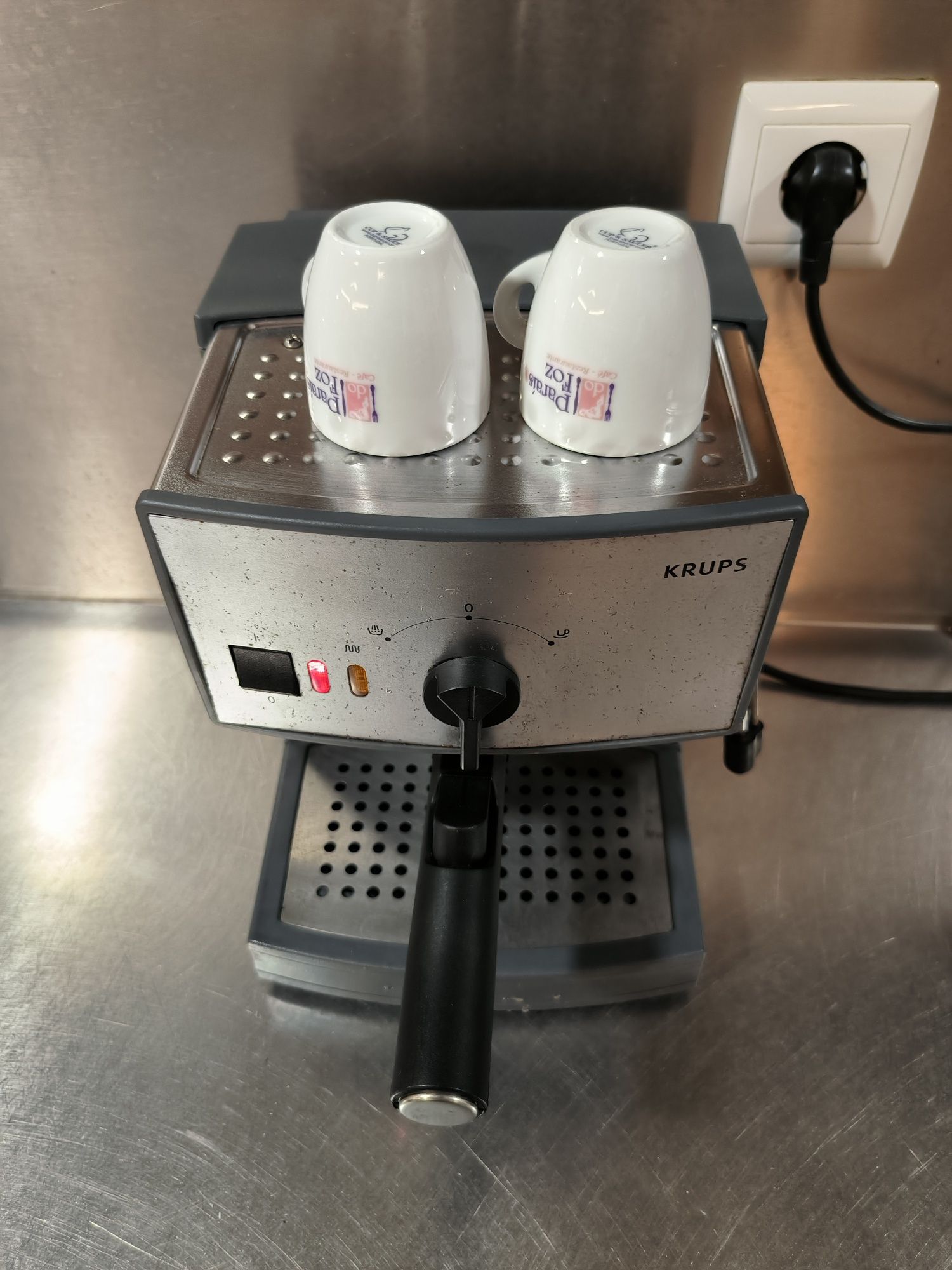 Máquina de Café Expresso Krups (Modelo 976)