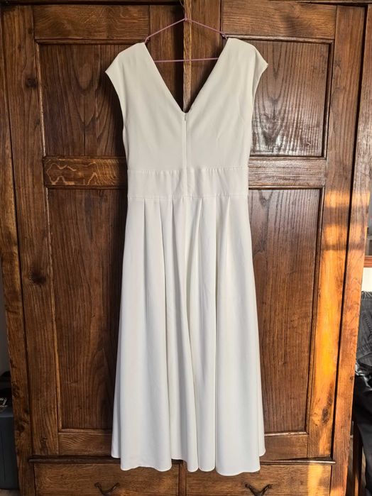 nowa sukienka ślubna ecru