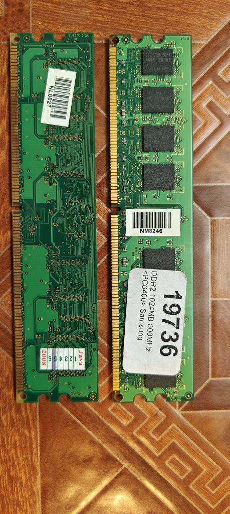 Цена за 2 планки Оперативная память Samsung DIMM 1Gb DDR2-800MHz PC2-6