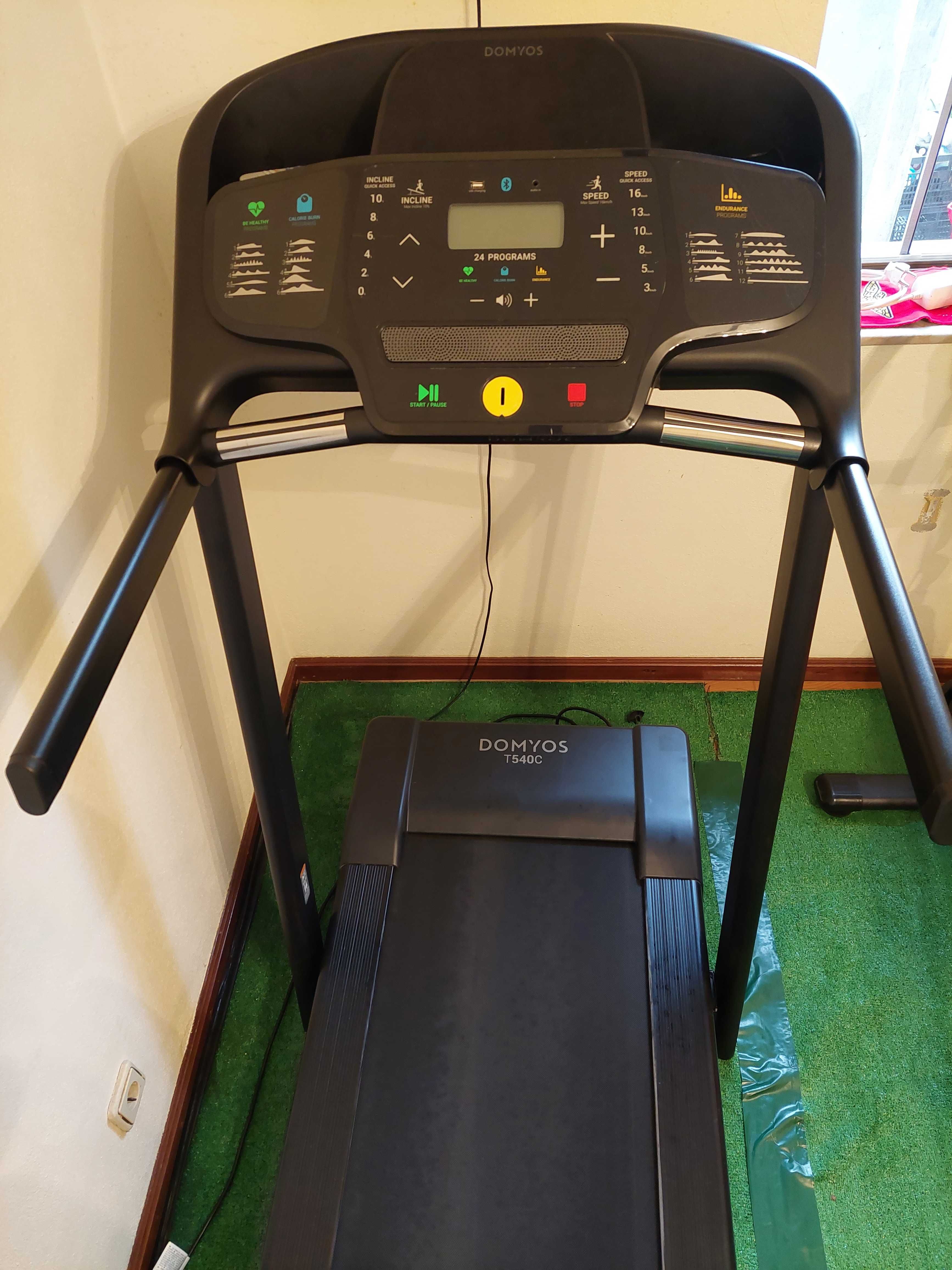 Passadeira elétrica Domyos T540c