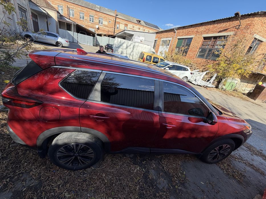 Продам двері Nissan Rogue T33 2021,2022,2023,2024 дверь колір NBL