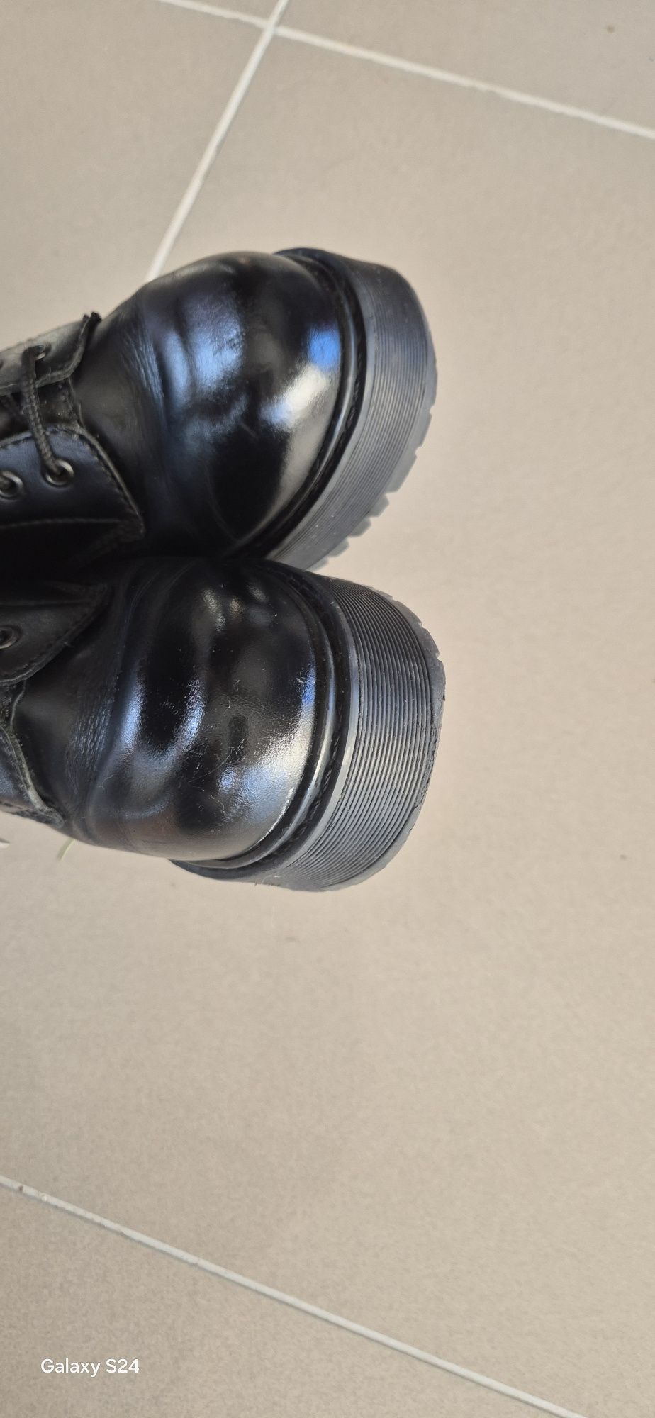 Buty Glany ze skóry w stylu Martens  doc na platformie 36