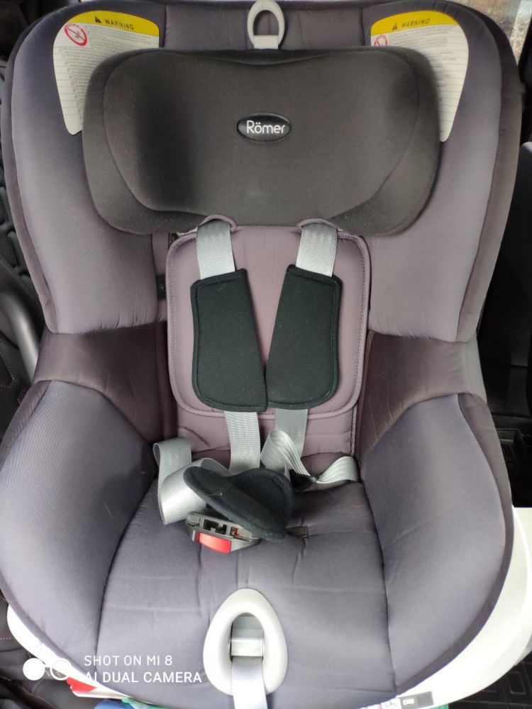 Продам автокрісло брітакс ромер Britax Romer dualfix