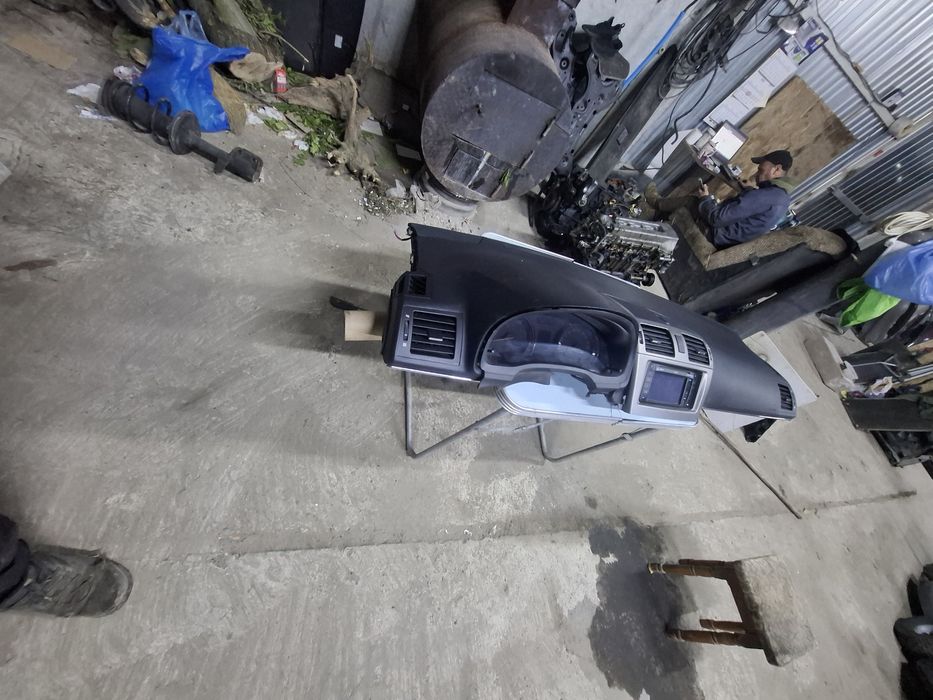 Торпедо подушки ремені toyota avensis t27