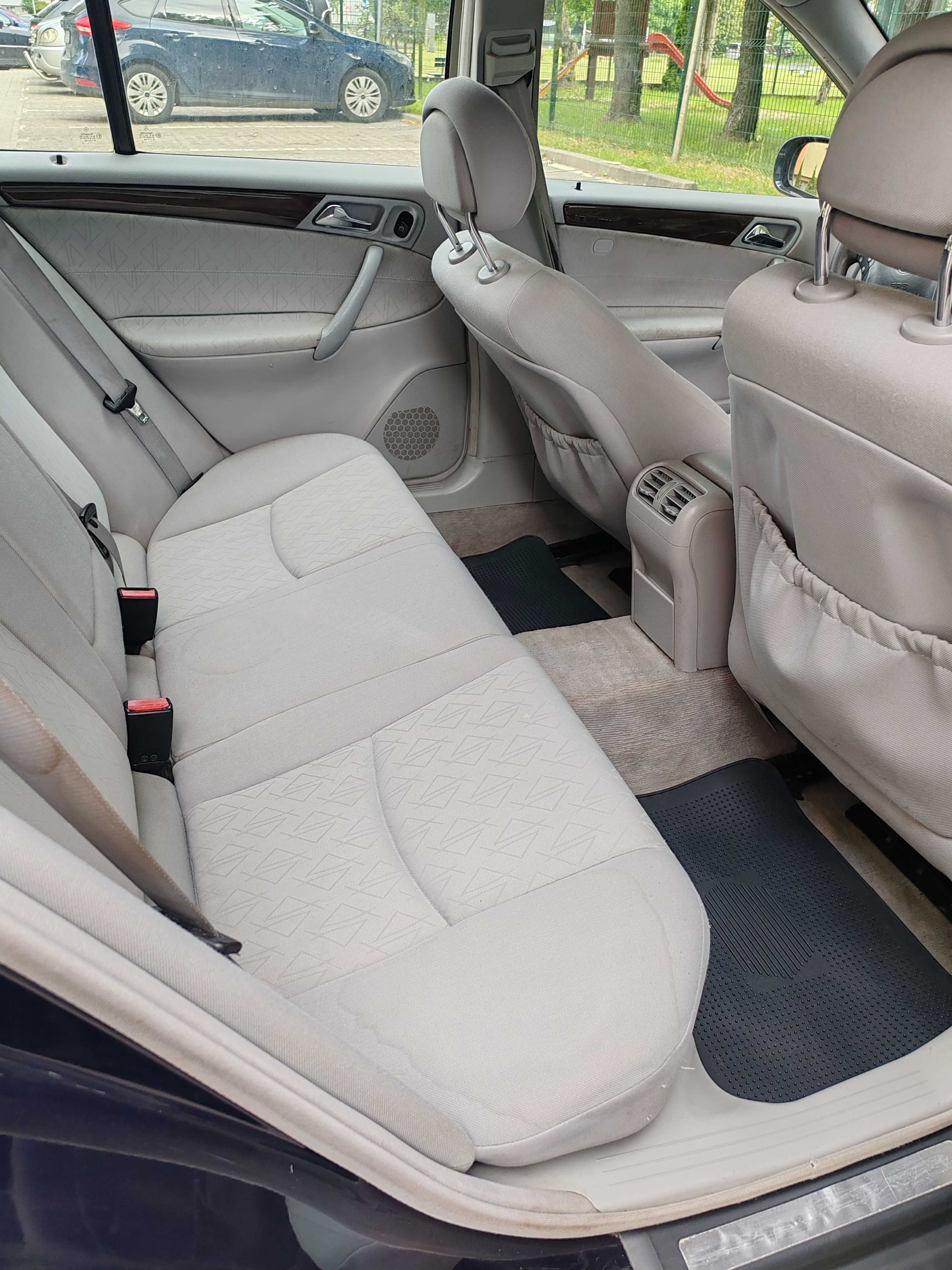 Mercedes c 240. 2.6 benz+lpg