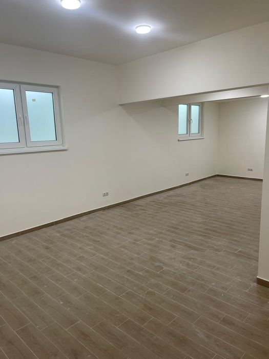Продам комерційне нежитлове приміщення  54м² Ракоці 22
