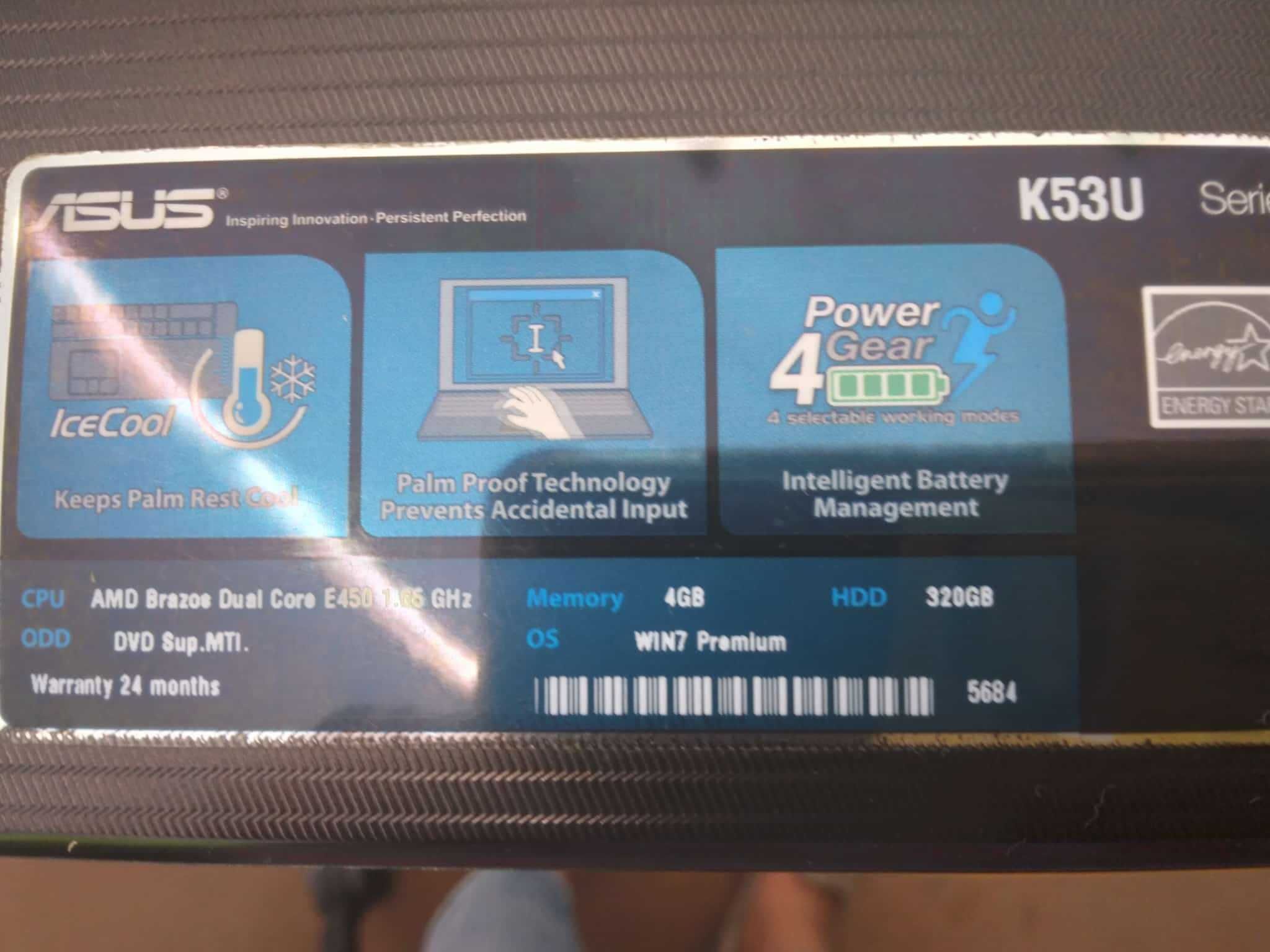 Portátil marca ASUS