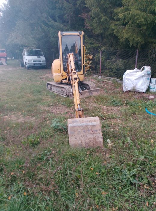 Minikoparka komatsu pc20r8 2004 2.5t