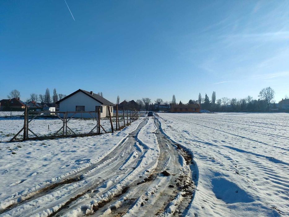 Działka budowlana Świebodzice Ciernie – 1751 m², świetna lokalizacja