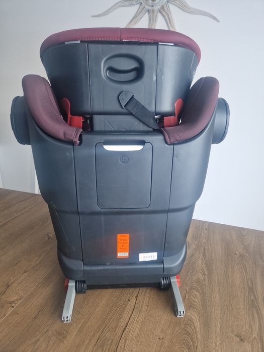 BRITAX RÖMER Kidfix III M Burgundy Red Fotelik samochodowy