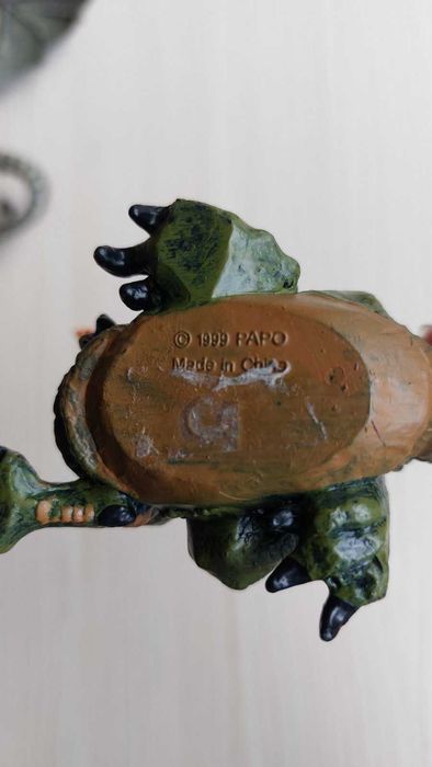 Вогнедишачі дракони двоголовий та звичайний з Ірландії