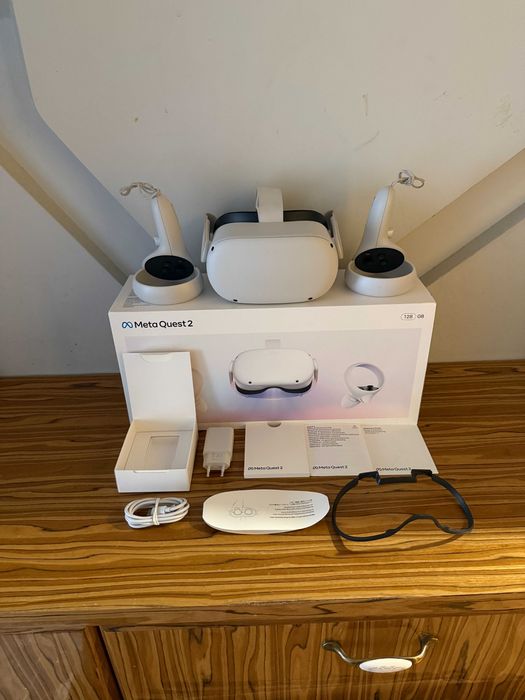 Gogle Meta oculus quest 2 II 128GB VR wirtualna rzeczywistość Zestaw.