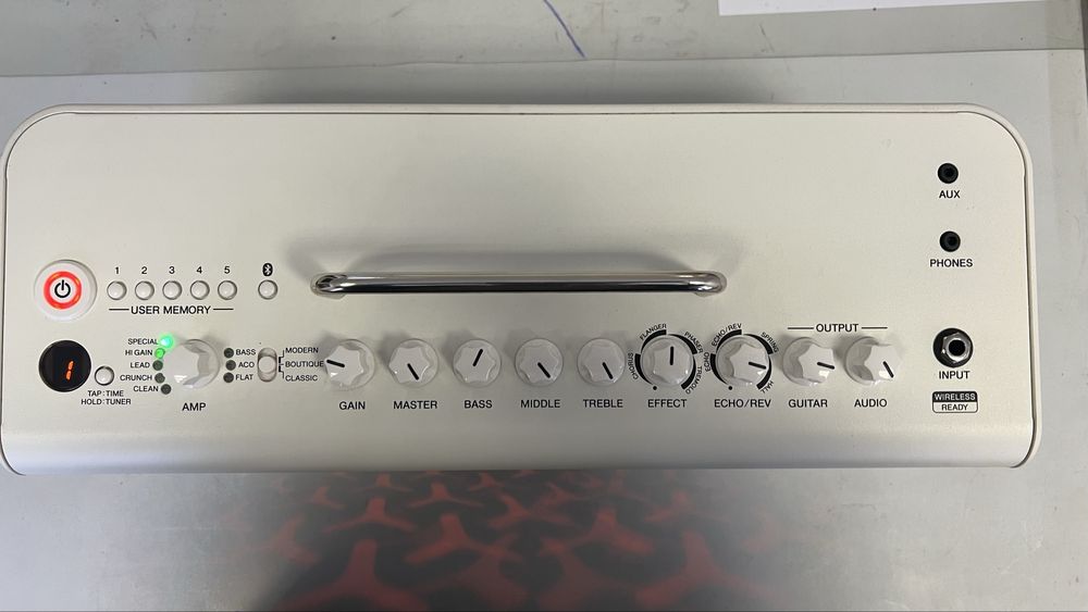 Комбопідсилювач Yamaha THR30II Wireless