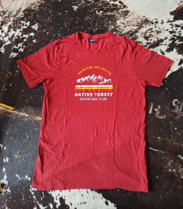 Koszulka czerwona z nadrukiem Hi-tec