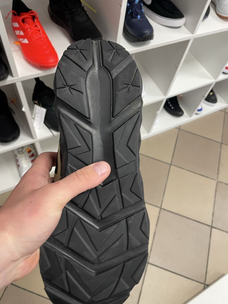 Tommy Hilfiger botki na platformie