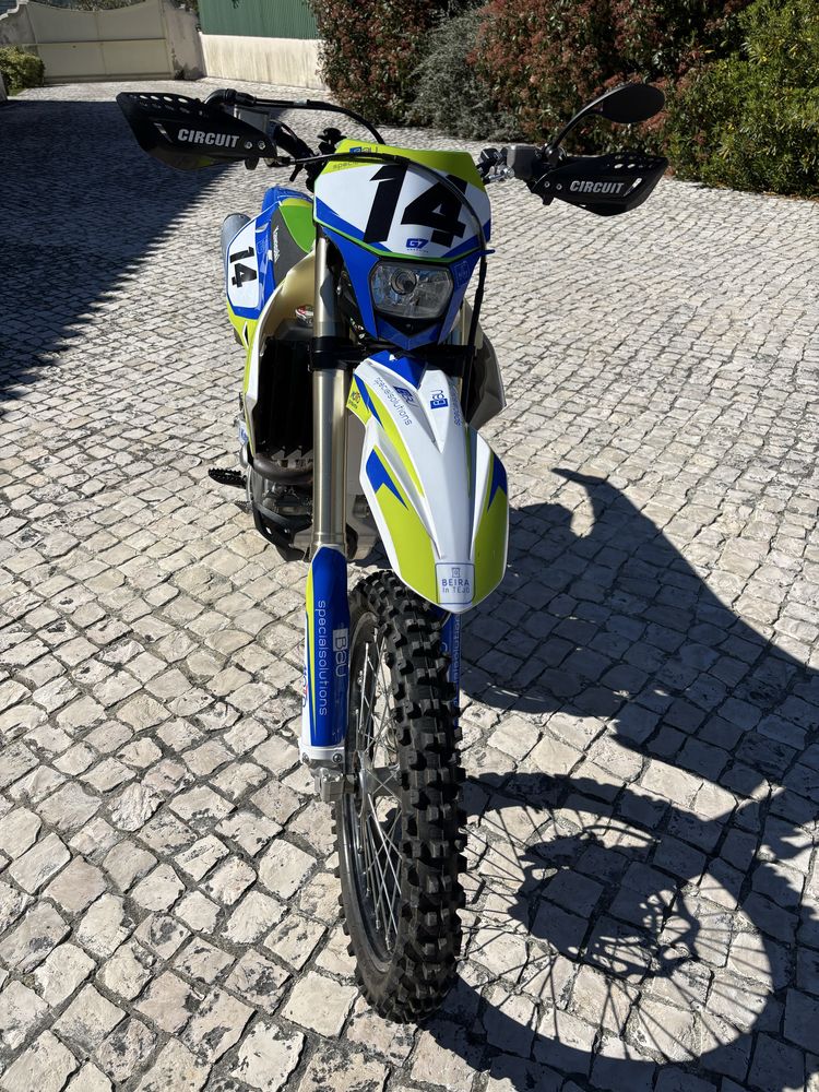 Kawasaki KX 250 (4t) como nova