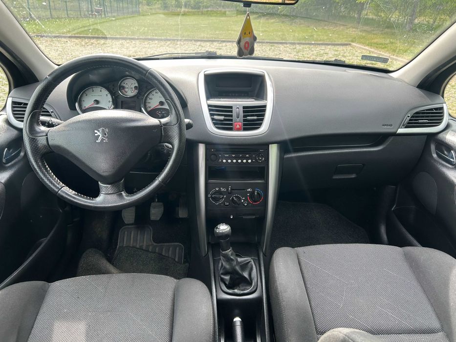 Peugeot 207 ZAMANA na osobowe lub dostawcze KLIMA