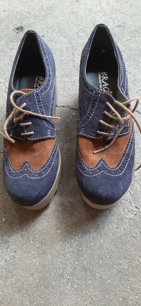 Sapato senhora azul