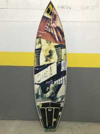 Prancha de surf Polen modelo Preguiça 5’9”