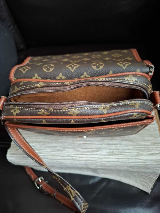 Torebka brązowo czarna a la louis vuitton na długim pasku